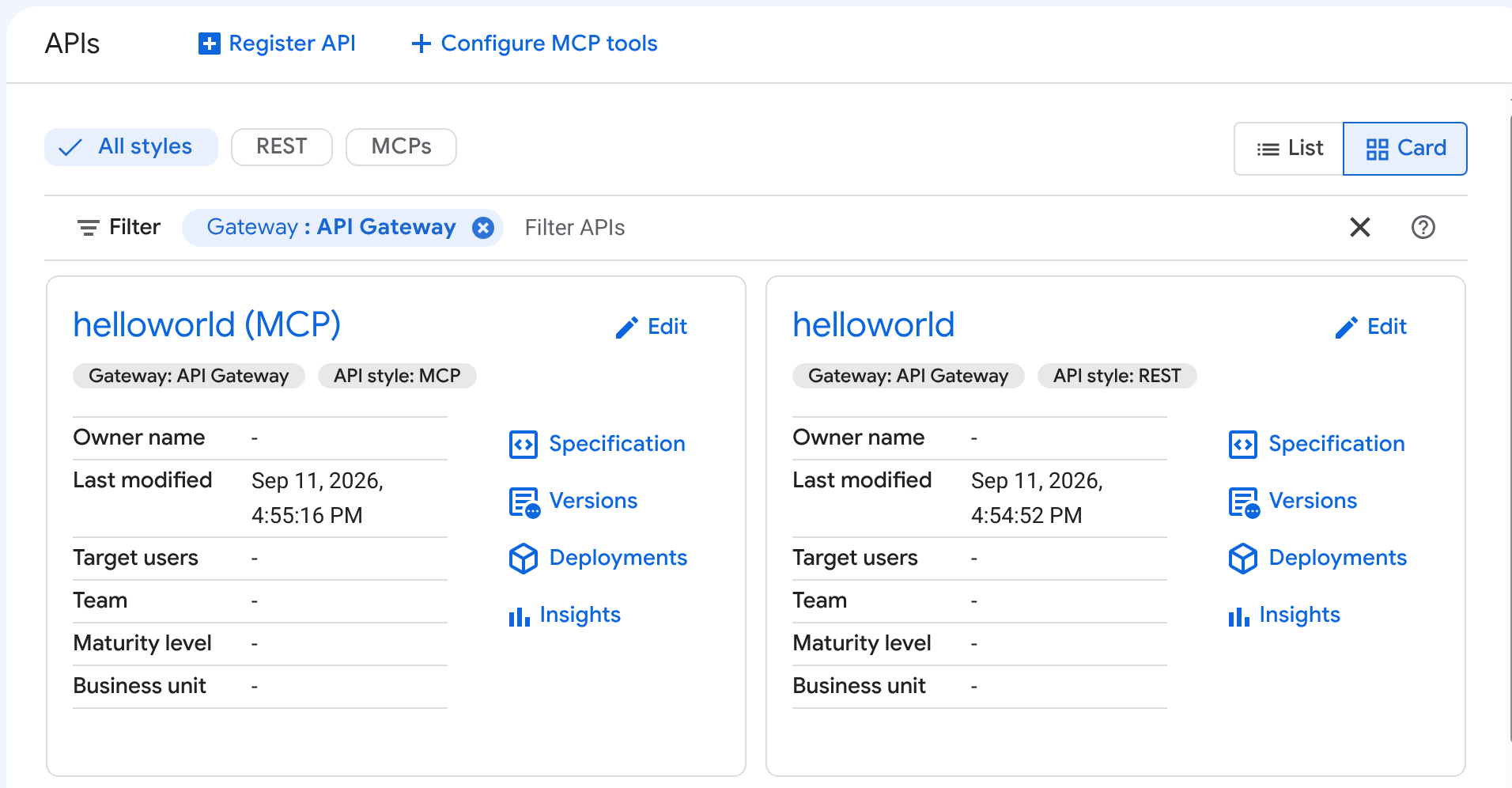 API Hub の helloworld API と helloworld（MCP）API